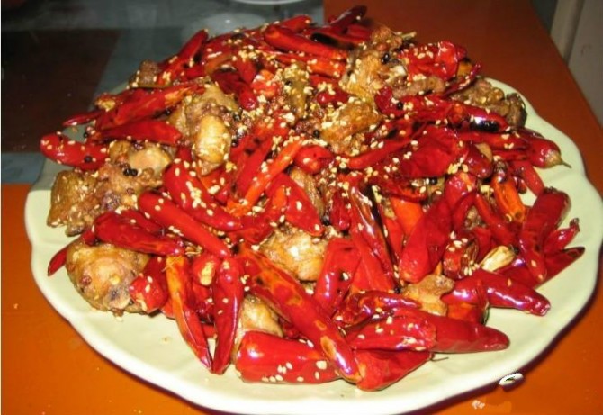 红尖椒炒鸡肉